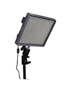 Aputure Amaran HR672C Bi-Color LED Flood Light